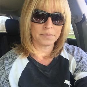 Meet your Posher, Pamela